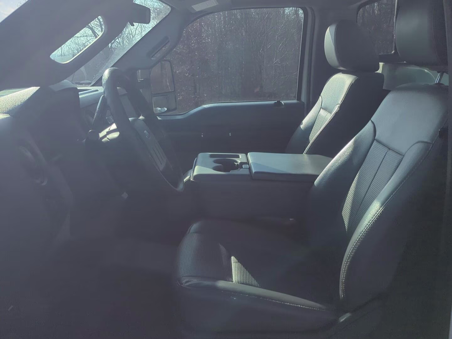 2016 Oxford White Ford Super Duty F-250 SRW XL RWD Truck