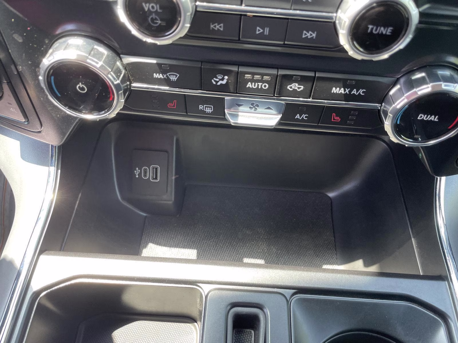 2026 Carbonized Gray Ford F-150 XLT 4X4 Truck