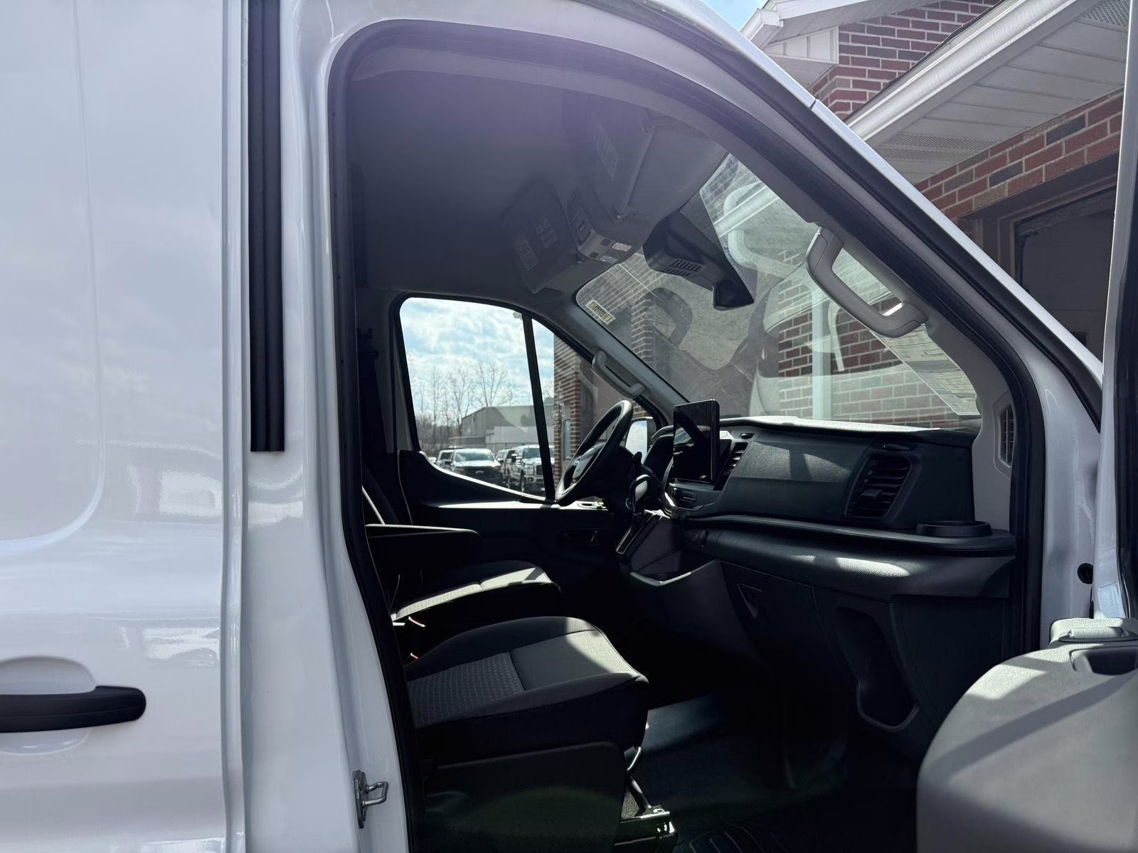2026 Oxford White Ford Transit Cargo Van T-250 Med. Roof RWD Van