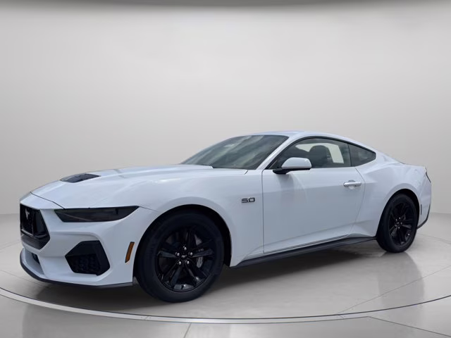 2026 Oxford White Ford Mustang GT RWD Coupe