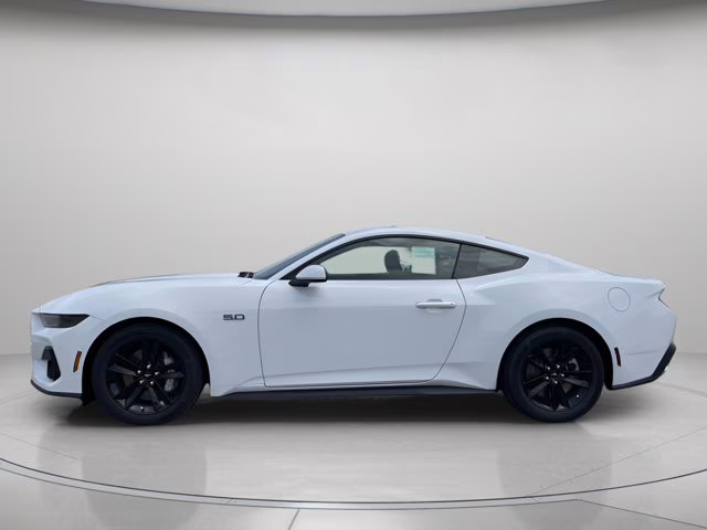 2026 Oxford White Ford Mustang GT RWD Coupe