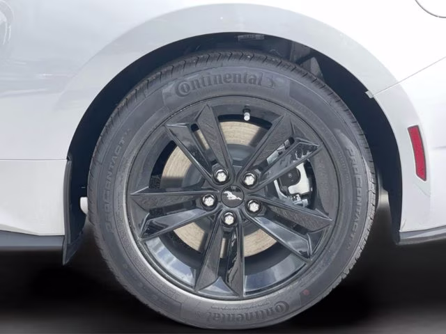 2026 Oxford White Ford Mustang GT RWD Coupe