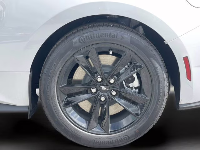 2026 Oxford White Ford Mustang GT RWD Coupe