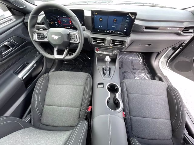 2026 Oxford White Ford Mustang GT RWD Coupe