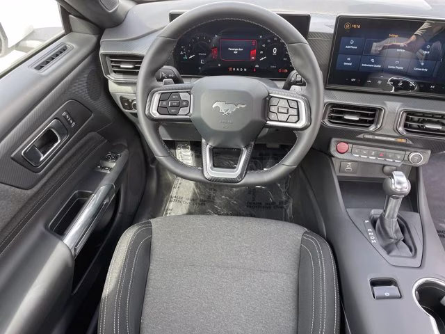2026 Oxford White Ford Mustang GT RWD Coupe