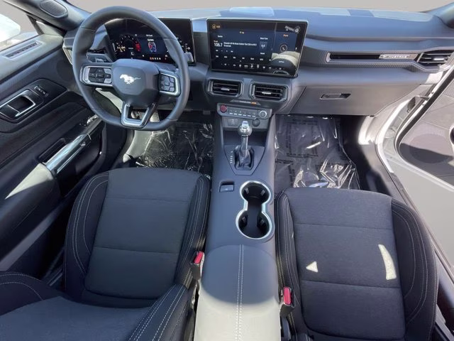 2026 Oxford White Ford Mustang GT RWD Coupe