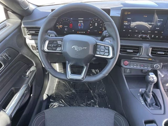 2026 Oxford White Ford Mustang GT RWD Coupe