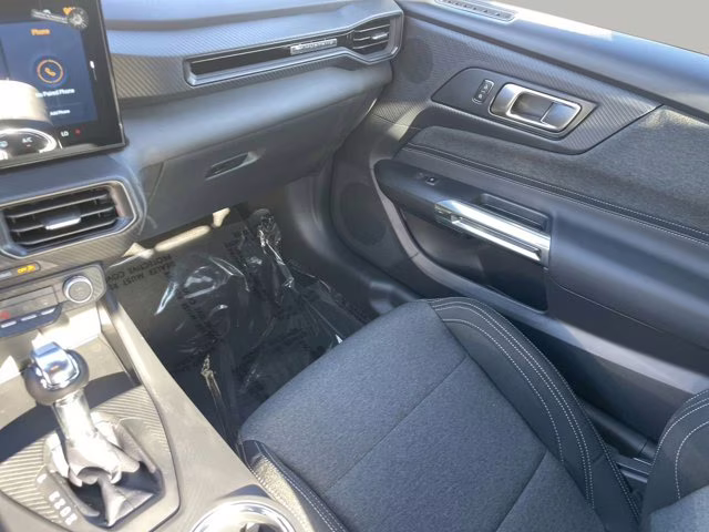 2026 Oxford White Ford Mustang GT RWD Coupe