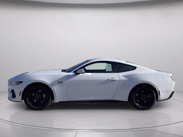 2026 Oxford White Ford Mustang GT RWD Coupe