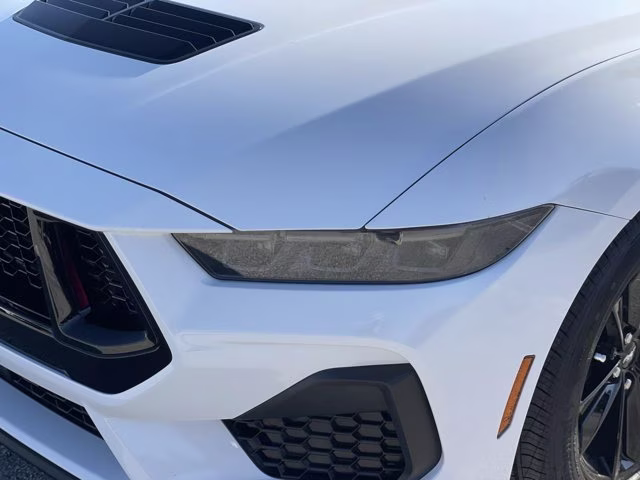 2026 Oxford White Ford Mustang GT RWD Coupe