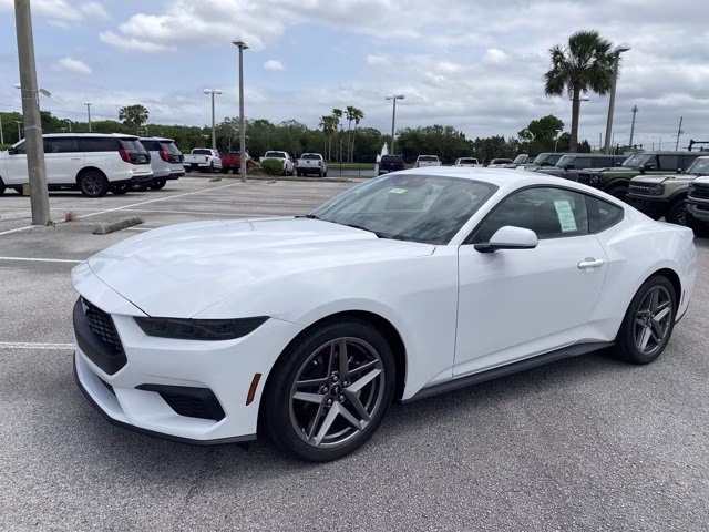 2026 Oxford White Ford Mustang EcoBoost RWD Coupe