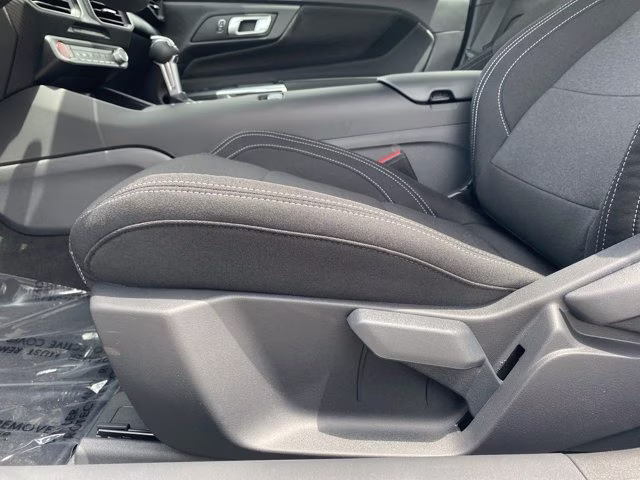 2026 Oxford White Ford Mustang EcoBoost RWD Coupe