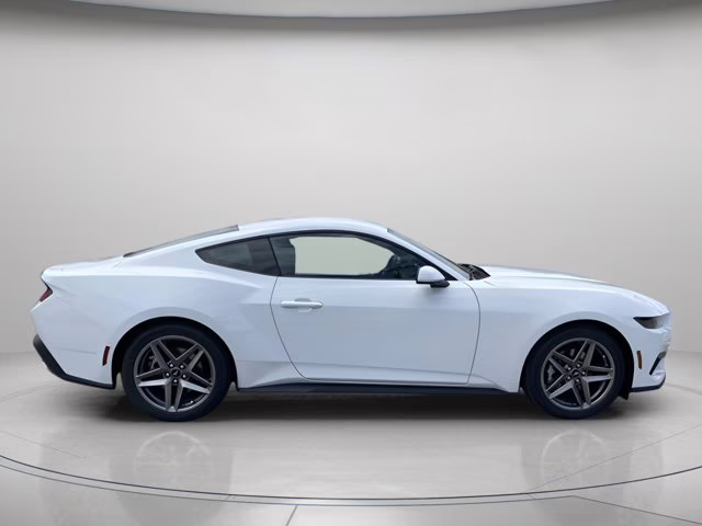 2026 Oxford White Ford Mustang EcoBoost RWD Coupe