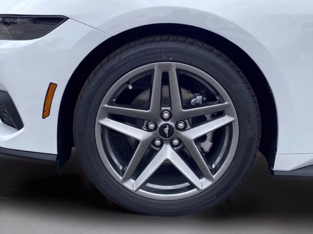 2026 Oxford White Ford Mustang EcoBoost RWD Coupe