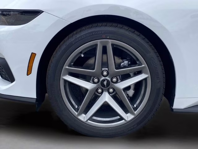 2026 Oxford White Ford Mustang EcoBoost RWD Coupe