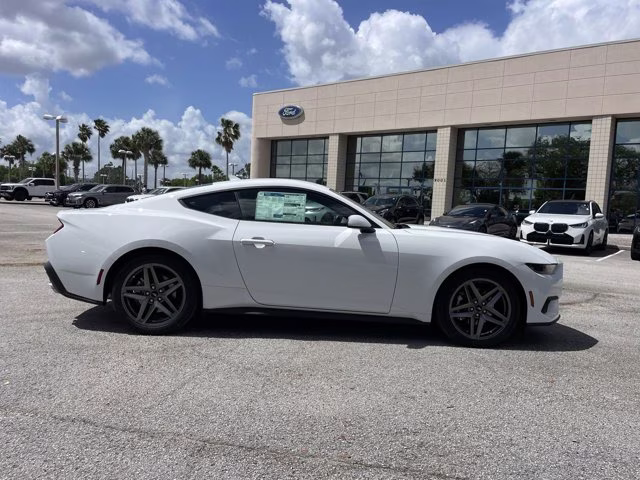 2026 Oxford White Ford Mustang EcoBoost RWD Coupe