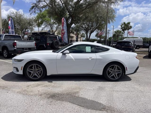 2026 Oxford White Ford Mustang EcoBoost RWD Coupe