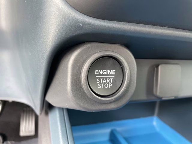 2026 Shadow Black Ford Maverick XLT FWD Truck