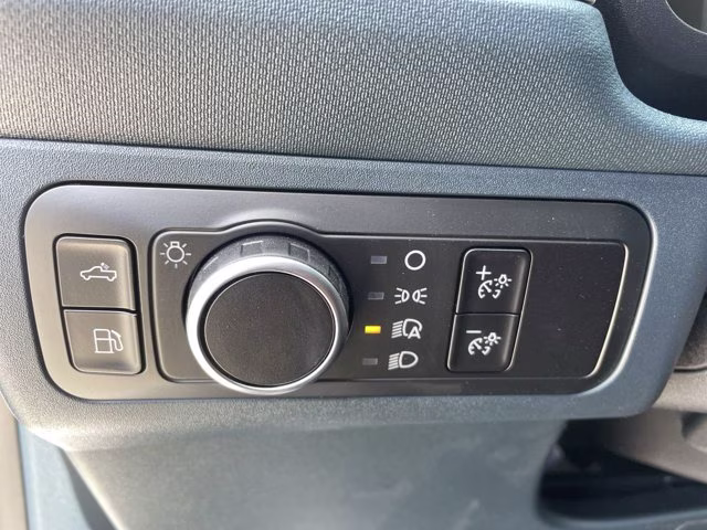 2026 Oxford White Ford Maverick XLT FWD Truck