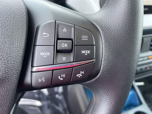2026 Oxford White Ford Maverick XLT FWD Truck