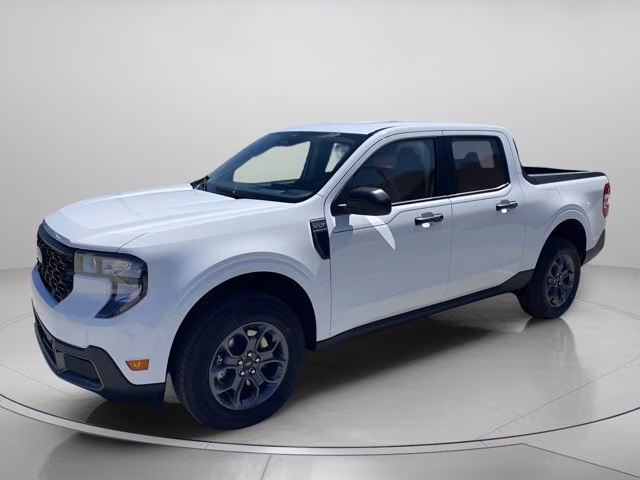2026 Oxford White Ford Maverick XLT FWD Truck