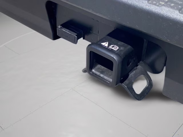 2026 Oxford White Ford Maverick XLT FWD Truck