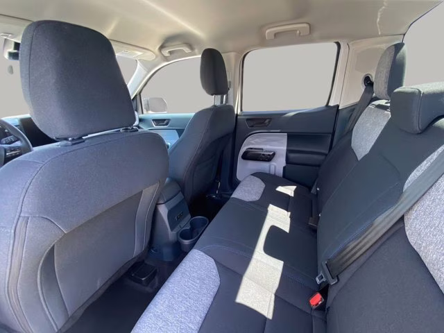 2026 Oxford White Ford Maverick XLT FWD Truck