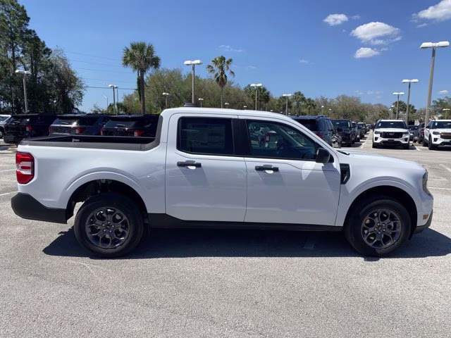 2026 Oxford White Ford Maverick XLT FWD Truck
