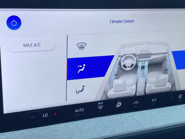 2026 Oxford White Ford Maverick XLT FWD Truck