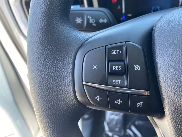 2026 Oxford White Ford Maverick XLT FWD Truck