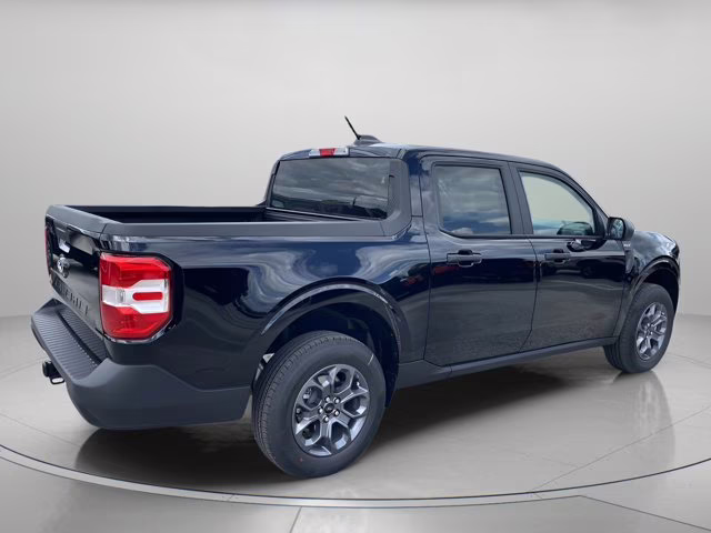 2026 Shadow Black Ford Maverick XLT FWD Truck