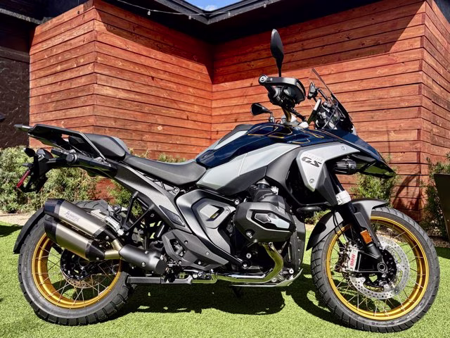 2026 IMPERIAL BLUE METALLIC BMW R 1300 GS OPTION 719