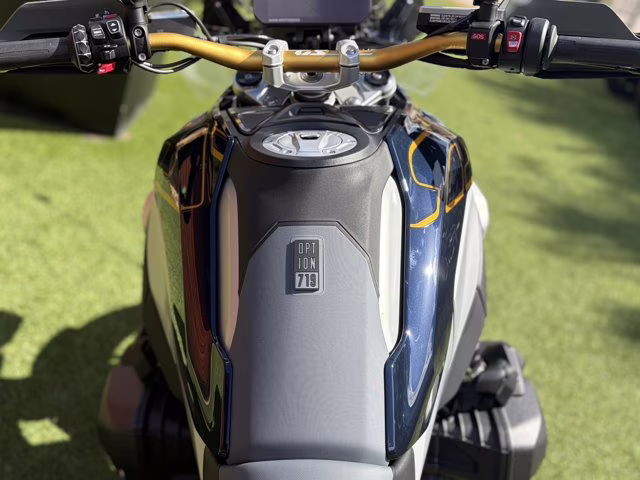 2026 IMPERIAL BLUE METALLIC BMW R 1300 GS OPTION 719