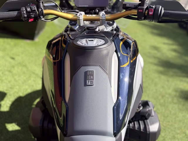 2026 IMPERIAL BLUE METALLIC BMW R 1300 GS OPTION 719
