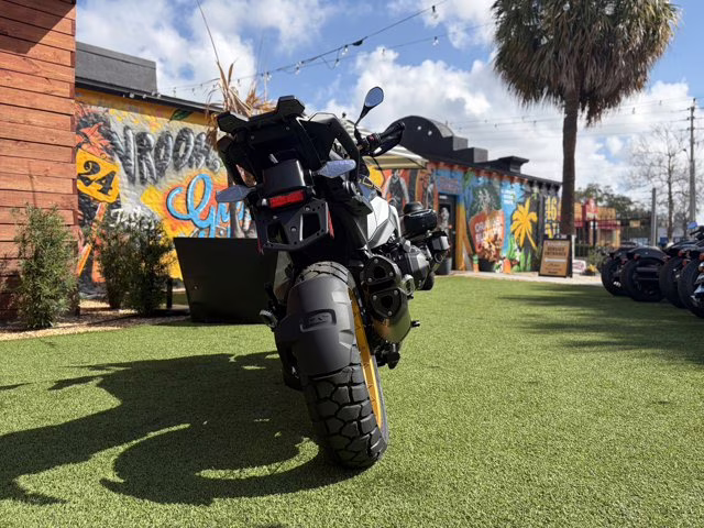 2026 IMPERIAL BLUE METALLIC BMW R 1300 GS OPTION 719