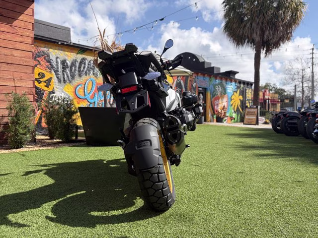 2026 IMPERIAL BLUE METALLIC BMW R 1300 GS OPTION 719