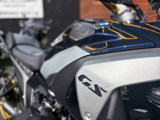 2026 IMPERIAL BLUE METALLIC BMW R 1300 GS OPTION 719