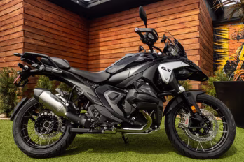 2026 BLACK STORM METALLIC BMW R 1300 GS TRIPLE BLACK