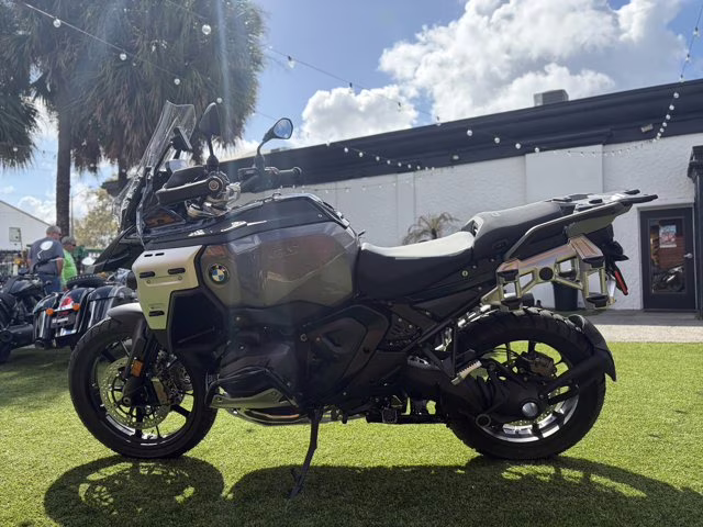 2026 BLACK STORM METALLIC BMW R 1300 GSA TRIPLE BLACK