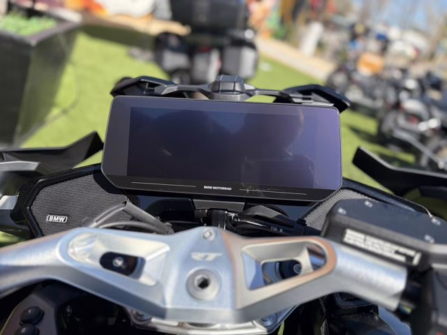 2026 BMW R 1300 RT TRIPLE BLACK