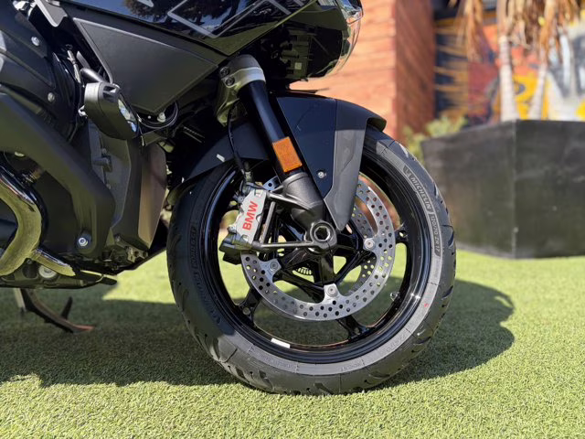 2026 BMW R 1300 RT TRIPLE BLACK