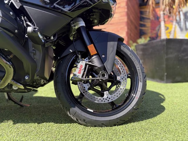 2026 BMW R 1300 RT TRIPLE BLACK