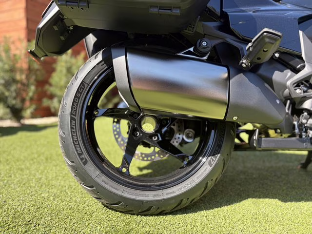 2026 BMW R 1300 RT TRIPLE BLACK