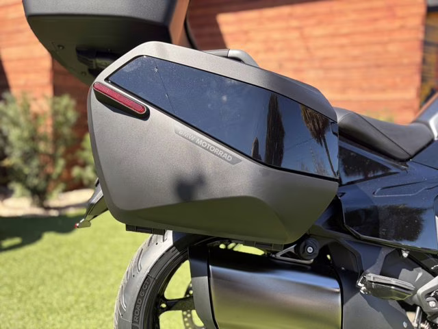 2026 BMW R 1300 RT TRIPLE BLACK