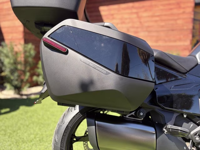 2026 BMW R 1300 RT TRIPLE BLACK