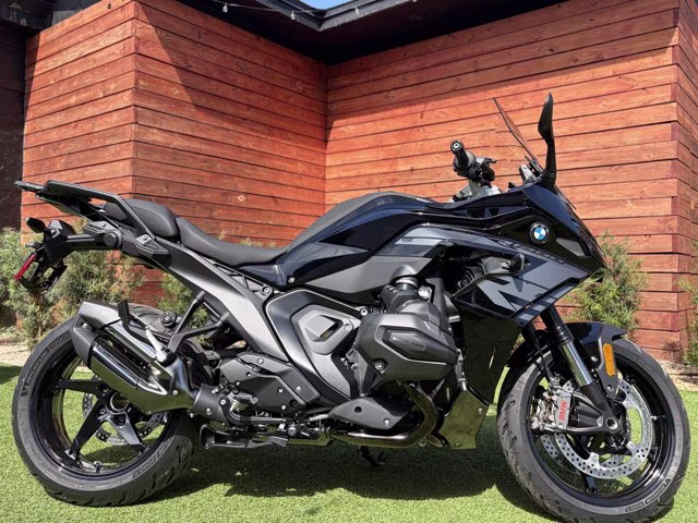 2026 BMW R 1300 RS