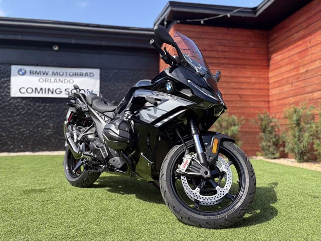 2026 BMW R 1300 RS