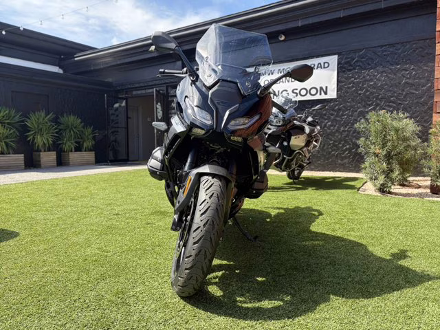 2026 BMW R 1300 RS