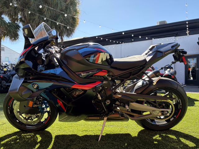 2026 BLACK STORM /M MOTORSPORT BMW M 1000 RR