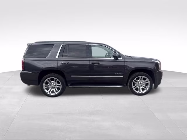 2017 Iridium Metallic GMC Yukon SLT 4X4 SUV